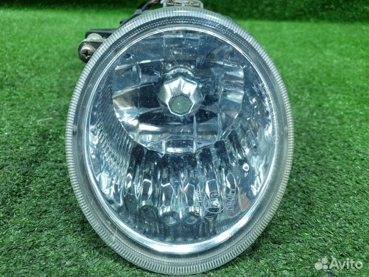 Фара противотуманная передняя левая Subaru Legacy