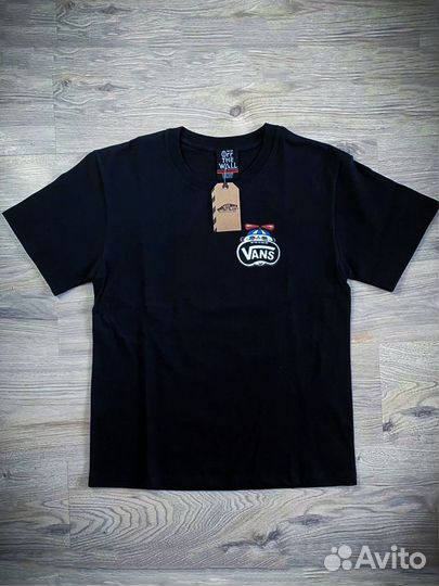 Футболка Vans размер M
