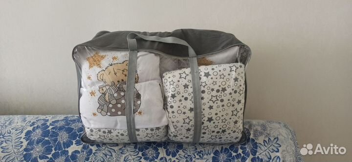 Комплект в детскую кроватку