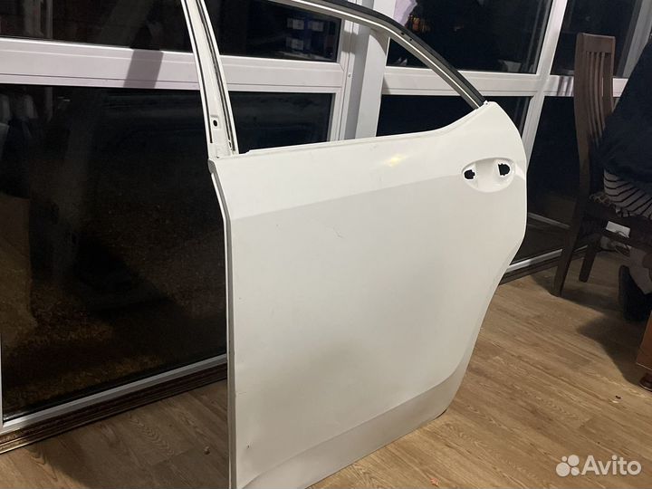 Toyota corolla 180 дверь задняя левая