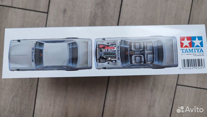 Tamiya 24194 1/24 Nissan Skyline 2000 GT-R