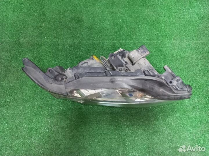 Фара передняя правая Lexus Rx350 2009