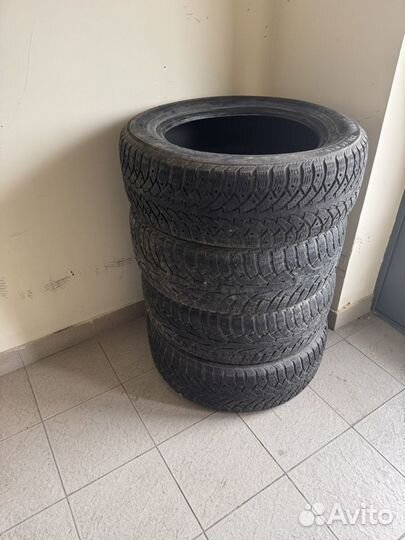 Nokian Tyres Hakkapeliitta 1 235/60 R18 24