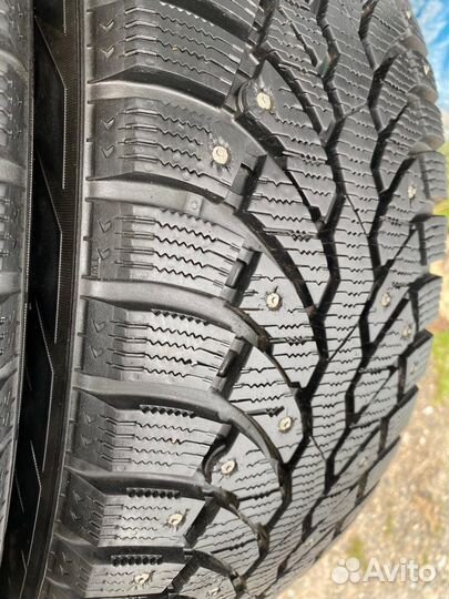 Pirelli Formula Ice 225/65 R17 102T