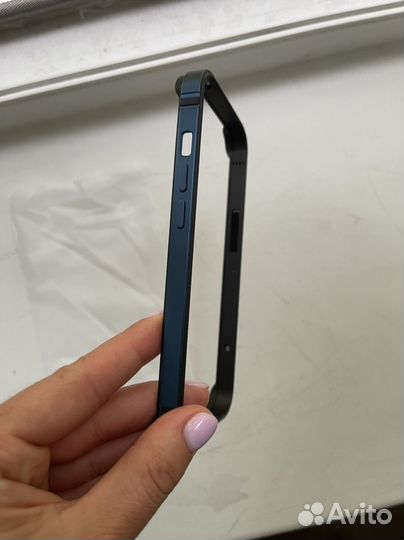 Бампер для iPhone 13