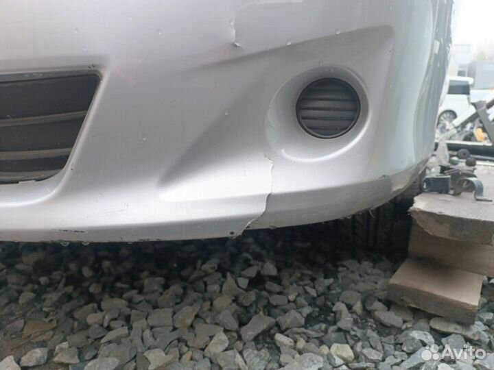 Бампер передний Toyota Corolla Fielder NZE144