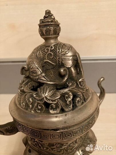 Кадильница для благовоний. Ножки три слона