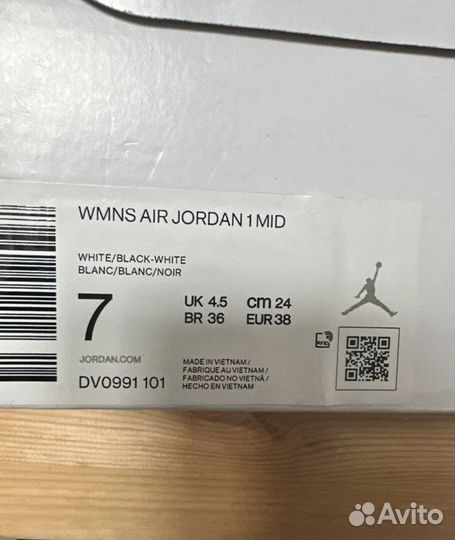 Кроссовки Nike wmns AIR jordan 1 MID