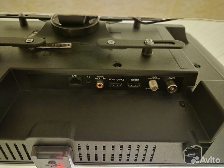 Телевизор Kion 24 дюйма