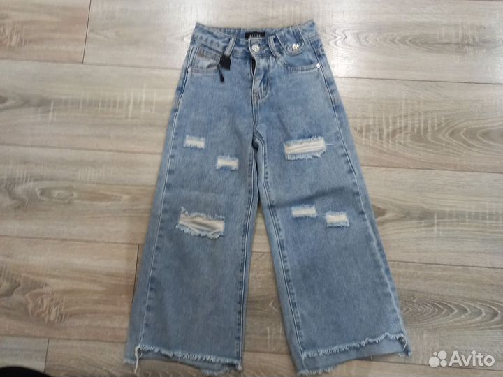 Джинсы для девочки 4-5 дет