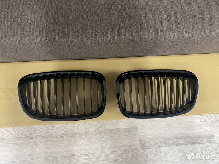 Ноздри BMW F20 Черные 11-15г