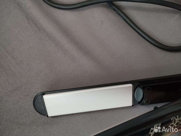 Выпрямитель для волос Philips