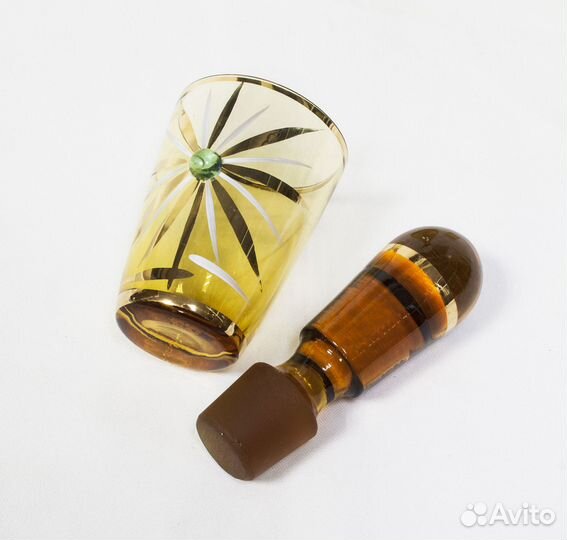 Набор Графин и три рюмки, жёлтое стекло, Богемия