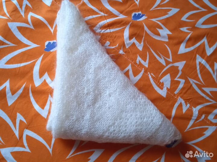 Пуховый платок шаль паутинка