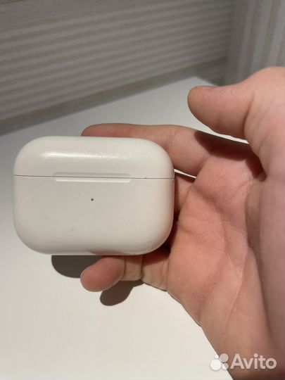 Наушники apple airpods pro 2 с чехлом