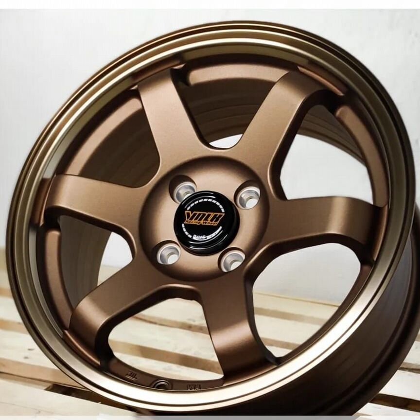 Литые диски RAYS Volk Racing TE37 7×R15 4×100