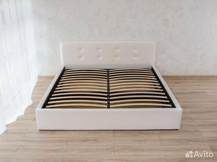Кровать 200 на 200 из экокожи