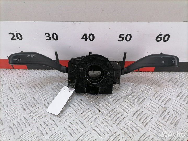 Переключатель для Volkswagen Polo 4