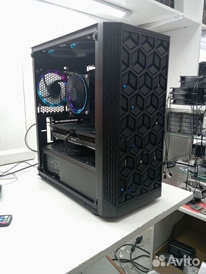 Игровой компьютер r5 5500/4060msi/РАССРОЧКА