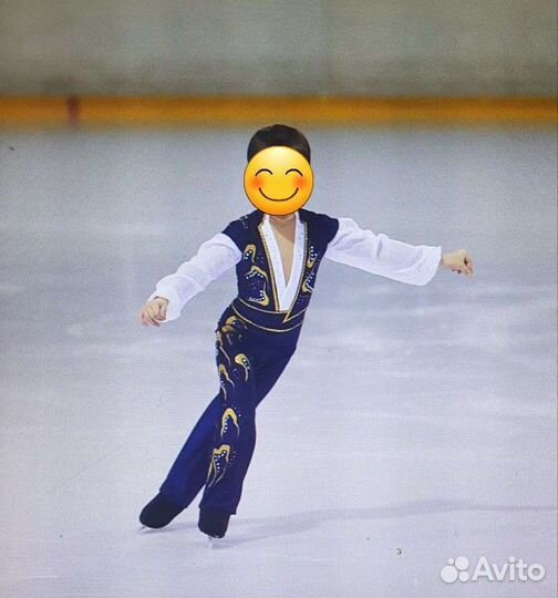 Костюм для выступлений фигурное катание