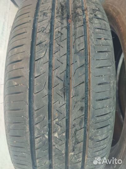 Goodyear EfficientGrip Performance SUV 225/55 R19