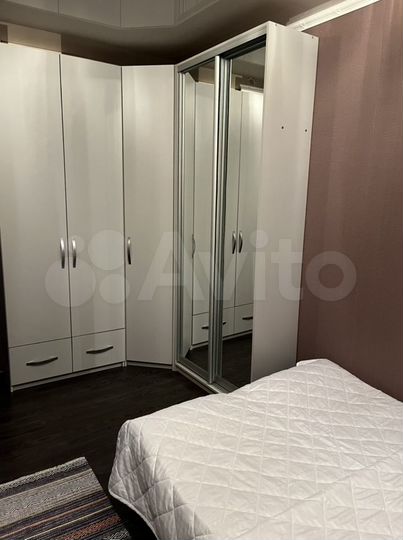 2-к. квартира, 47 м², 3/3 эт.