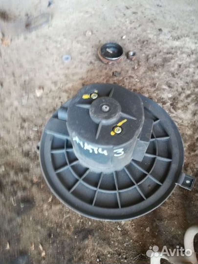 Дэу Матиз моторчик отопителя