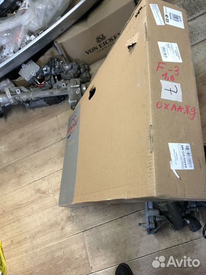 Радиатор охлаждения Ford Focus 3 1.6