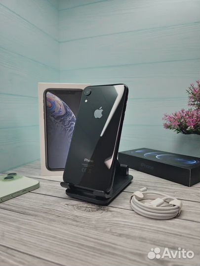 iPhone Xr, 64 ГБ