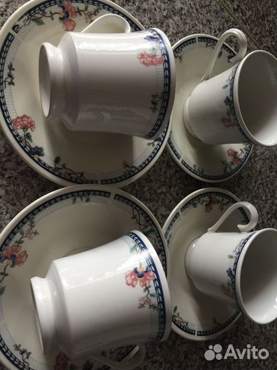 Фарфоровая чайная пара