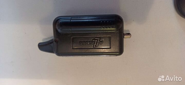 Два брелка от сигнализации Alligator