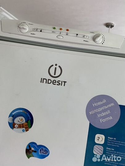 Холодильник indesit