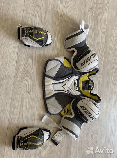 Нагрудник и налокотники