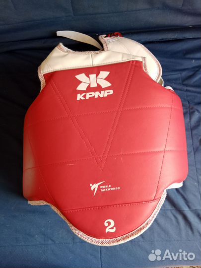 Форма и защита для тхэквондо