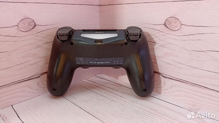 Геймпад Dualshock4 Черный Б/У