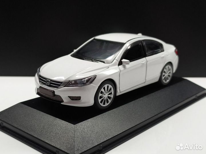1:38 Honda Accord 9G White