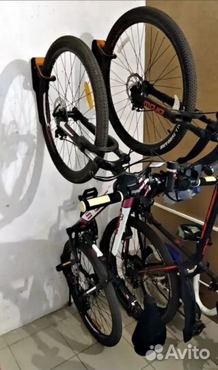 Настенный держатель для велосипеда