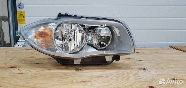 Фара правая BMW E87