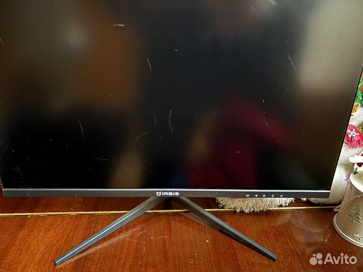 Монитор 21 дюйм