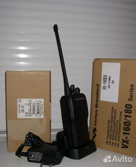 Радиостанция Рация Vertex Standard UFH