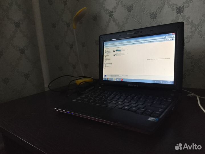 Нетбук Samsung N100