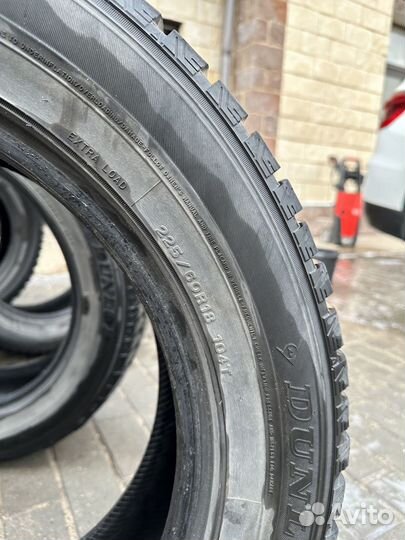 Dunlop SP Winter Ice 01 2.25/60 R18 104T