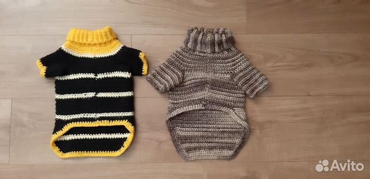 Вязаный свитер для маленькой собачки и кошки