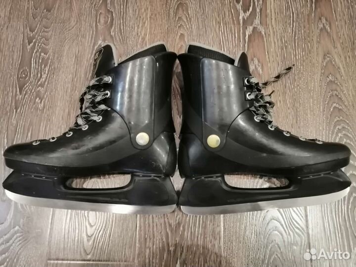 Коньки хоккейные 43 размер
