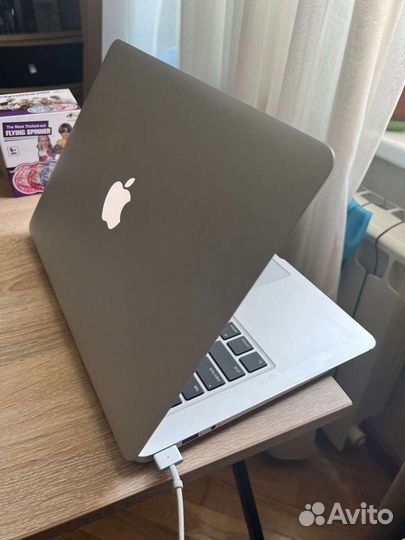 Apple MacBook Air 13