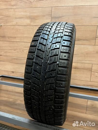 Dunlop SP Winter Ice 01 205/60 R16