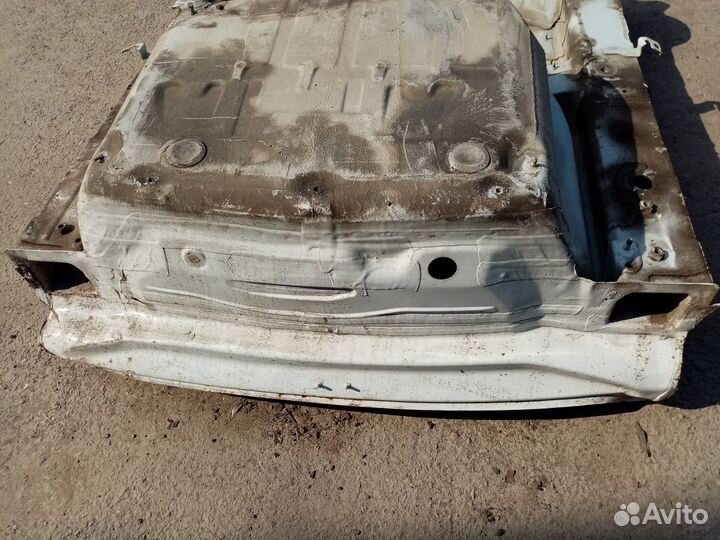 Б/У Ниша запасного колеса Audi A4 B8#001