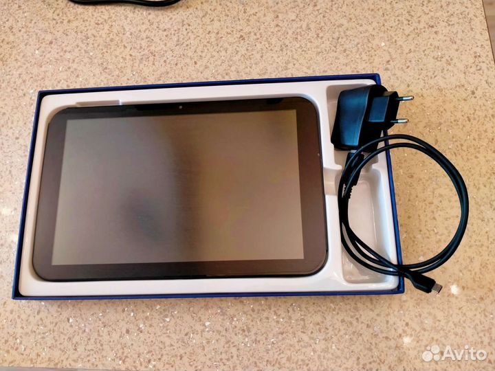 Планшет Digma Plane 10.5 3G