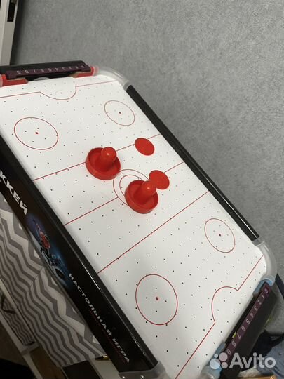 Настольный аэрохоккей