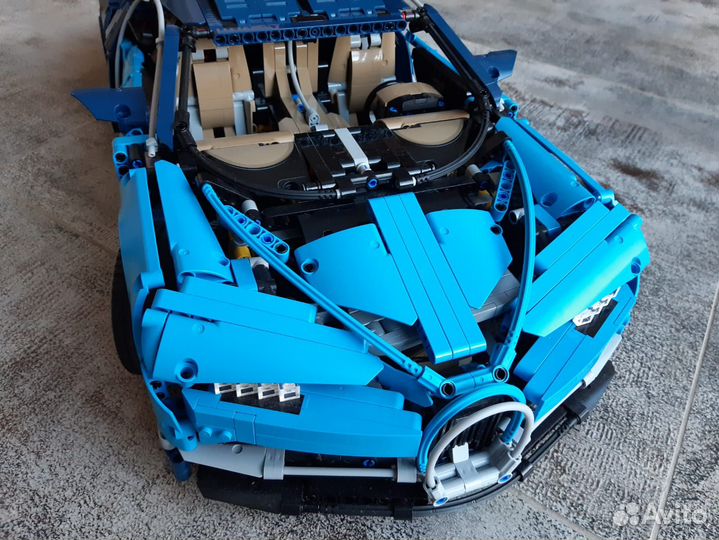 Конструктор Lego Technic 42083 Bugatti Chiron